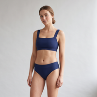 Op maat gemaakte marineblauwe sportieve bikini met vierkante halslijn voor dames, sexy, middelhoge taille, atletische badkleding, fabrikant van damesbadkleding voor het strand
