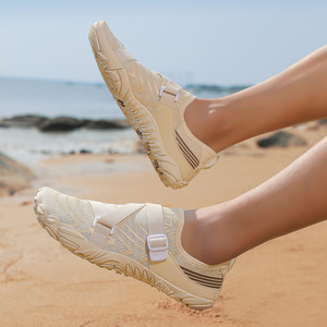 Zapatos de Agua Unisex con Parte Superior de Malla, Suela de Goma Antideslizante, Punta Cerrada, Secado Rápido, para Playa, Verano, Natación y Senderismo - Product Image 3