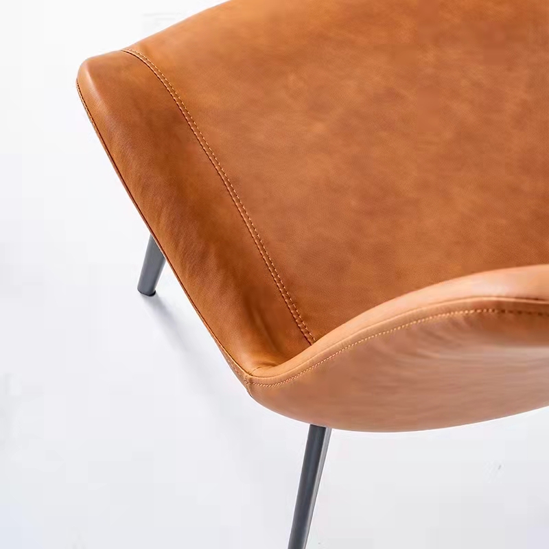 Italian Classic Luxury Modern Cheap Black Cafe Chair PU Restaurant Chairs Metal Gym Kitchen OEM Building Style