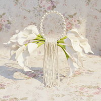 Bouquet cascade personnalisable de fleurs artificielles de luxe, lys calla faits à la main, arrangements floraux de mariage