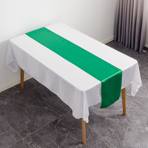 Nappe <span class=keywords><strong>de</strong></span> <span class=keywords><strong>table</strong></span> en satin en gros 12"x108" couleur unie aspect soie pour décoration <span class=keywords><strong>de</strong></span> mariage, banquet, fête, événement, vente en gros usine - Product Image 5