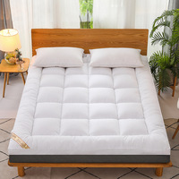 Surmatelas King Size Épaissi Matelassé en Mousse à Mémoire de Forme, Surface de Sommeil Douce avec Fonction Pliante