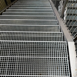 Marche d'escalier et monte-escalier en grille d'acier pressé haute résistance, et grille de plancher en acier - Product Image 4