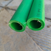 Tuyau PPR flexible de haute qualité conforme aux normes ISO, résistant à la pression directe, durable et écologique pour l'alimentation en eau chaude/froide