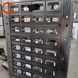 मोल्डिंग मशीन के ऊपरी और निचले मोल्ड्स - Product Image 3