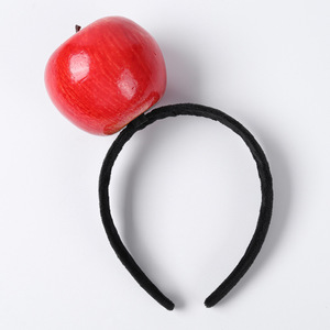 Serre-tête à pince noire avec simulation 3D de fruits et légumes pour fête - Product Image 5