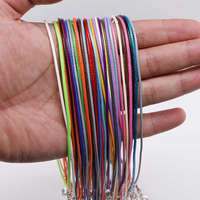 Cordon de bijoux avec fermoir mousqueton, 100 pièces, cordon en cuir PU coloré de 1,5 mm, corde tressée réglable de 45 cm pour collier DIY