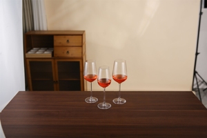 Verre à vin en cristal soufflé à la machine de style européen de haute qualité pour mariage, anniversaire, bar, usage domestique - Product Image 3