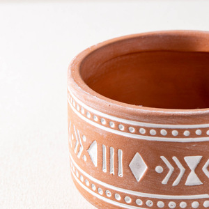 Pot à bougie en <span class=keywords><strong>terre</strong></span> <span class=keywords><strong>cuite</strong></span> rouge peinture <span class=keywords><strong>blanche</strong></span> vintage avec trois pieds - Product Image 6