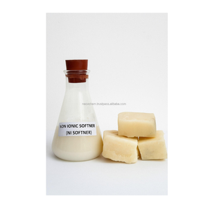 Gâteau adoucissant non ionique de qualité export, adapté à tous les tissus, améliore la douceur et la douceur au toucher dans le traitement textile - Product Image 1