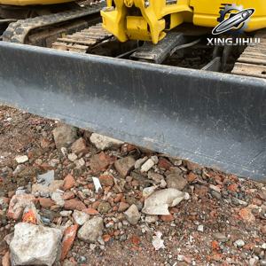 Excavatrice sur chenilles Komatsu 30 d'occasion, marque japonaise d'origine, 3 tonnes, petite taille - Product Image 5