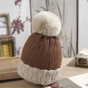 <span class=keywords><strong>Bonnet</strong></span> tricoté rayé pour <span class=keywords><strong>femme</strong></span>, nouveau style, <span class=keywords><strong>avec</strong></span> cache-oreilles épaissis, mignon, chaud et résistant au froid, idéal pour l'automne et l'hiver - Product Image 4