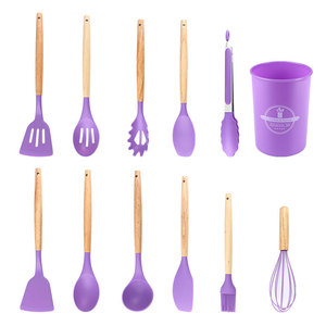 Ensemble d'ustensiles <span class=keywords><strong>de</strong></span> <span class=keywords><strong>cuisine</strong></span> <span class=keywords><strong>en</strong></span> <span class=keywords><strong>silicone</strong></span> sans BPA, non toxique, cuillère, spatule, tourne-broche, pinces, 12 pièces, manche <span class=keywords><strong>en</strong></span> bois - Product Image 5