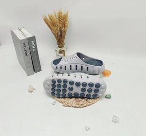 Nouveaux produits 2026 – Claquettes nuage personnalisées en gros pour femmes, légères, respirantes, lavables, confortables, avec soutien de la voûte plantaire - Product Image 5