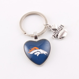 J'aime Football <span class=keywords><strong>NFL</strong></span> Football porte-clés 32 Football américain Logo coeur forme porte-clés pendentif en gros Souvenir cadeau pour les Fans - Product Image 6