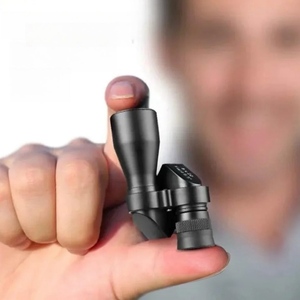 Telescopio Monoculare 8x20 con Zoom per Guardare Partite di <span class=keywords><strong>Calcio</strong></span>, Concerti, Viaggi all'Aperto, Campeggio, Caccia, Telescopio ad Alta Potenza - Product Image 1