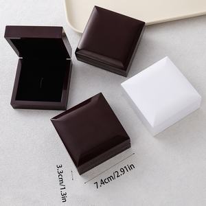 Bouton de manchette carré pince à cravate boîte-cadeau boîte en bois en plastique gravé blanc et rouge haut de gamme à la mode paquet de stockage rentable - Product Image 2