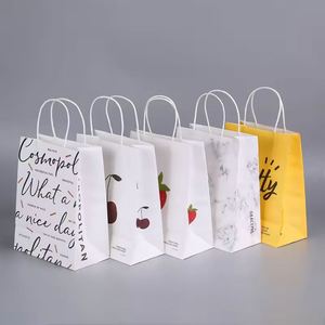 ถุงกระดาษคราฟท์สำหรับอาหารเกรดพรีเมียม รีไซเคิล สีน้ำตาล สำหรับใส่เบเกอรี่หรือเสื้อผ้า พร้อมพิมพ์โลโก้ตามสั่ง - Product Image 1