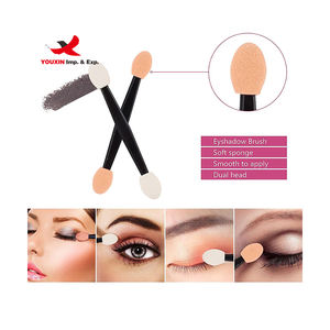 Ensemble d'outils de maquillage jetables à prix réduit pour l'approvisionnement mixte : Brosse à cils, Brosse à sourcils, Brosse à lèvres, Épingle à cheveux, Palette de couleurs, Poudre à tampon - Product Image 6