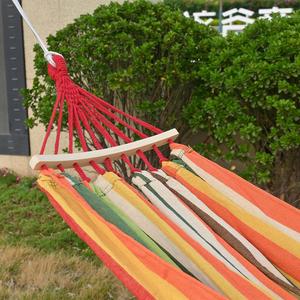Hamaca portátil de algodón para camping al aire libre con palo curvo, venta al por mayor - Product Image 1