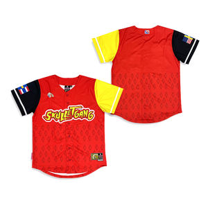 เสื้อเบสบอล OEM เสื้อเบสบอลเยาวชนสีแดงพิมพ์ลายด้วยความร้อนพิมพ์แบบระเหิดตามสั่ง - Product Image 1