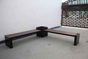 Bancs sans dossier en bois composite et acier 2026 NOUVEAU avec jardinière intégrée, design personnalisé en forme de U et en forme de <span class=keywords><strong>L</strong></span>, banc de jardin avec jardinière - Product Image 3