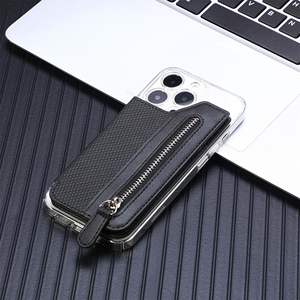 Cartera de Cuero Genuino DB Clarissa de 7 Pulgadas con Cierre de Cremallera, Porta Pasaportes y Tarjetas de Crédito, Color Negro - Product Image 3