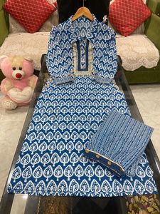 Designer Printed Rayon Kurta Set Kurti with Dupatta Set for All Occasions Wedding Wear Beautiful High Quality Wear for Womens - Product Image 3