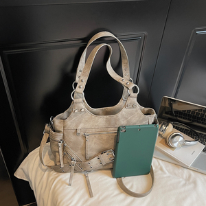 Sacs à main rétro en cuir PU 2026 pour femmes, sac à bandoulière Y2K avec rivets, fermeture éclair, œillets, ceinture, sac à bandoulière avec plusieurs poches - Product Image 5