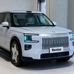 รถยนต์จีนรุ่นใหม่ปี 2025 ZEEKR 9X Ultra แบตเตอรี่ CATL 70kWh รถ SUV ระดับเรือธง พวงมาลัยซ้าย หรูหรา 6 ที่นั่ง ระบบขับเคลื่อน 4 ล้อแบบ Tri-motor พร้อมจำหน่ายแล้ว - Product Image 2