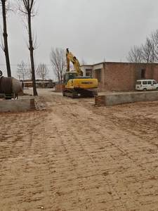 รถขุดตีนตะขาบ Komatsu PC220-8 มือสอง คุณภาพสูง ราคาถูก ขายดี น้ำหนัก 22 ตัน รุ่น PC 220-6 PC220-7 PC220-8 - Product Image 3