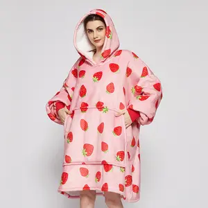 高品质冬季毛毯卡通草莓印花睡衣保暖法兰绒羊毛连帽衫女睡衣