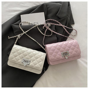 Nuevo bolso de hombro clásico para mujer con una sola correa, estilo elegante y fragante, cierre de botón de poliéster a la moda - Product Image 6