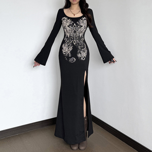 Robe longue maxi moulante pour femme, style américain, imprimé foncé, coupe sirène, avec fente latérale, coupe ajustée, manches évasées, style 'Hot Girl' - Product Image 5