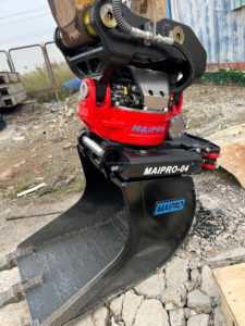 DHG DHG-02 Rotador Inclinable para Miniexcavadora de 5-9 Toneladas, con Inclinación de 180 Grados, Material Q355B, 1 Año de Garantía, Diámetro del Pasador de 45-50 mm - Product Image 1