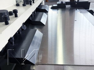 Dọc <span class=keywords><strong>CNC</strong></span> <span class=keywords><strong>V</strong></span> rãnh máy 1500x4200mm - Product Image 3