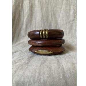 Brazaletes de madera maciza fuertes de alta calidad con bordes lisos elaborados finos disponibles en estilo liso e impreso para uso diario de niñas - Product Image 3