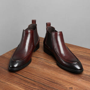 Bottines marron de haute qualité pour hommes, mocassins en cuir britannique lavé, style rétro, cousu Goodyear, lacets, brogues imperméables - Product Image 3