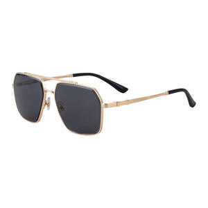 Nouvelles lunettes de soleil carrées de style européen et américain pour hommes, monture en métal, protection UV400, classe 2, pare-soleil, monture en plastique et en métal - Product Image 4