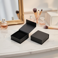Boîte à bijoux magnétique fermée avec logo, vente en gros, boîte rigide de rangement, coffret cadeau tendance pour bijoux
