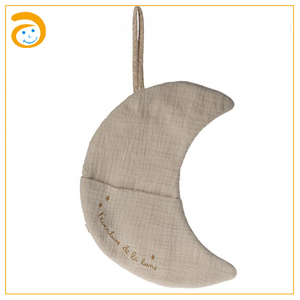 Décoration murale en forme de lune, poche en sherpa, décoration de chambre d'enfant, accessoires pour bébé, sac de rangement pour chambre d'enfant, poche à dents de fée mignonne en forme de lune - Product Image 3