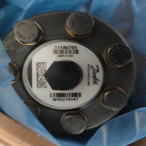 Danfoss Hydraulic Motor OMR 200 Piston Type For Industrial Use - Product Image 2