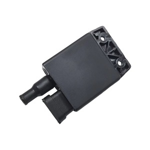Bobine d'allumage haute tension 3023 pour Piaggio Fly 50 4T Vespa ET4 50 monocylindre - Product Image 1