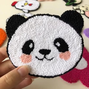 OEM hecho a mano arco perro oso Selflove Club alfombra a cuadros ojos del diablo bordado a mano punzón aguja posavasos taza alfombra para escritorio regalo Idea - Product Image 4