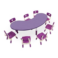 Fabricant chinois de plastique Tables de garderie pour enfants Bureau et chaise en forme de lune Table de classe d'art pour la maternelle