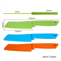 11 pièces en bois enfants cuisine couteau en plastique ensemble enfants joyeux avec bords dentelés en plastique enfant en bas âge couteau éplucheur et planche à découper