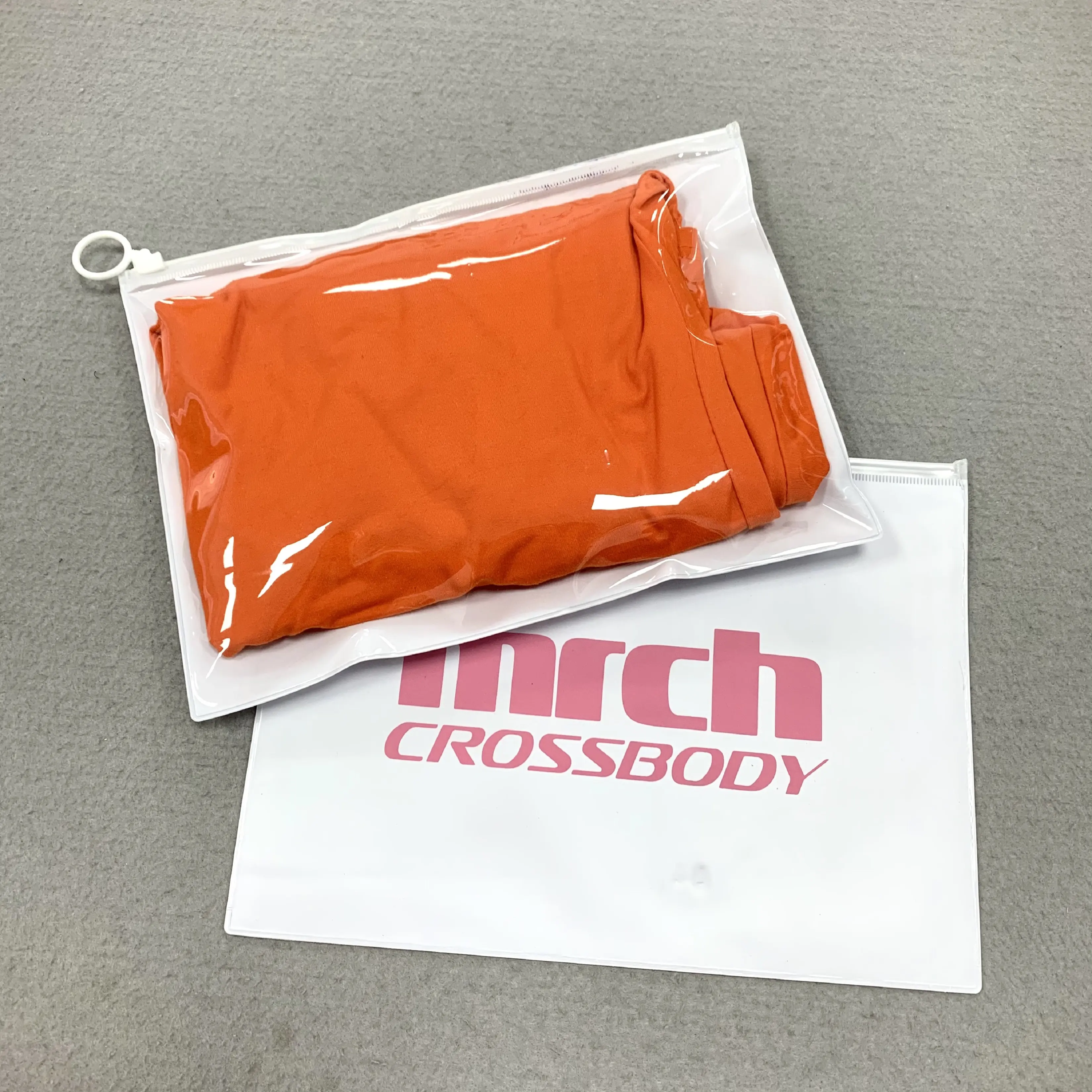 Transparente kleine Zip Lock Kunststoff weiß PVC Reiß verschluss Verpackung Tasche für Kleidung T-Shirt mit Logo gedruckt