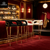 Tabouret de bar de luxe avec accoudoirs creux, chaise de comptoir rembourrée, pieds en métal doré, chaise haute pour la maison, la cuisine, le bar, l'hôtel