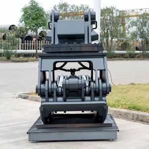 XUVOL OEM/ODM รถขุดขนาดเล็กพร้อมอุปกรณ์จับไม้แบบหมุนสำหรับรถตักล้อยาง ใช้สำหรับการขนถ่ายไม้ซุง - Product Image 2