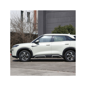 2025 <span class=keywords><strong>BYD</strong></span> YUAN SUV nouvelle énergie voiture électrique avec moteurs à grande vitesse modèle nouvellement déjeuné 401 km direction à gauche fabriqué en chine - Product Image 4